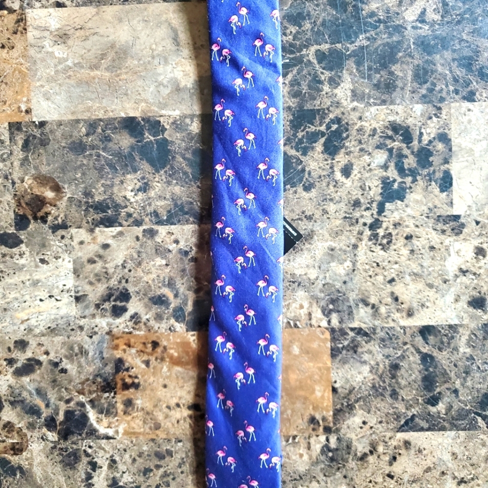 NECK TIE